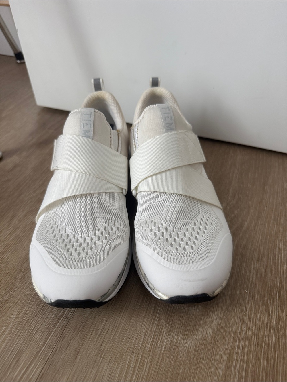 TIEM Slipstream Cycling Shoes - White Marble w/ Cleats